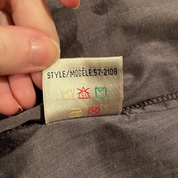 Short Sleeve Dress Shirt with Unique Pleats - Picture 6 of 8